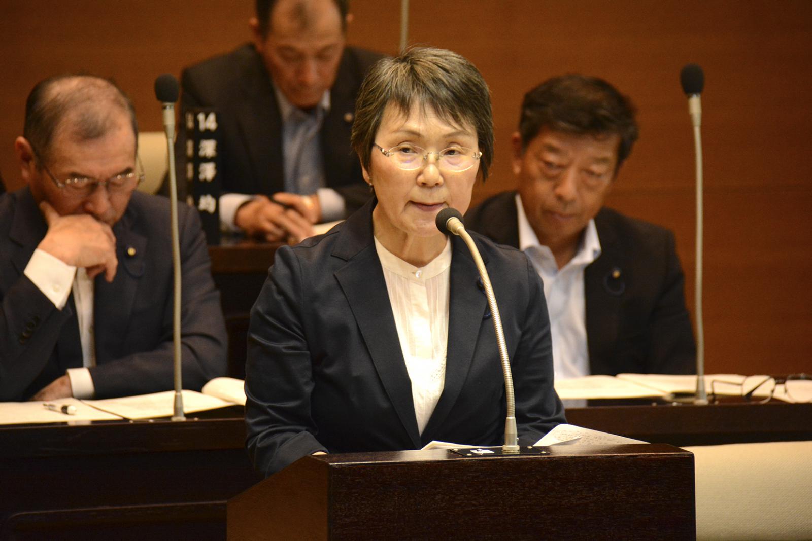 泉　美和子　議員