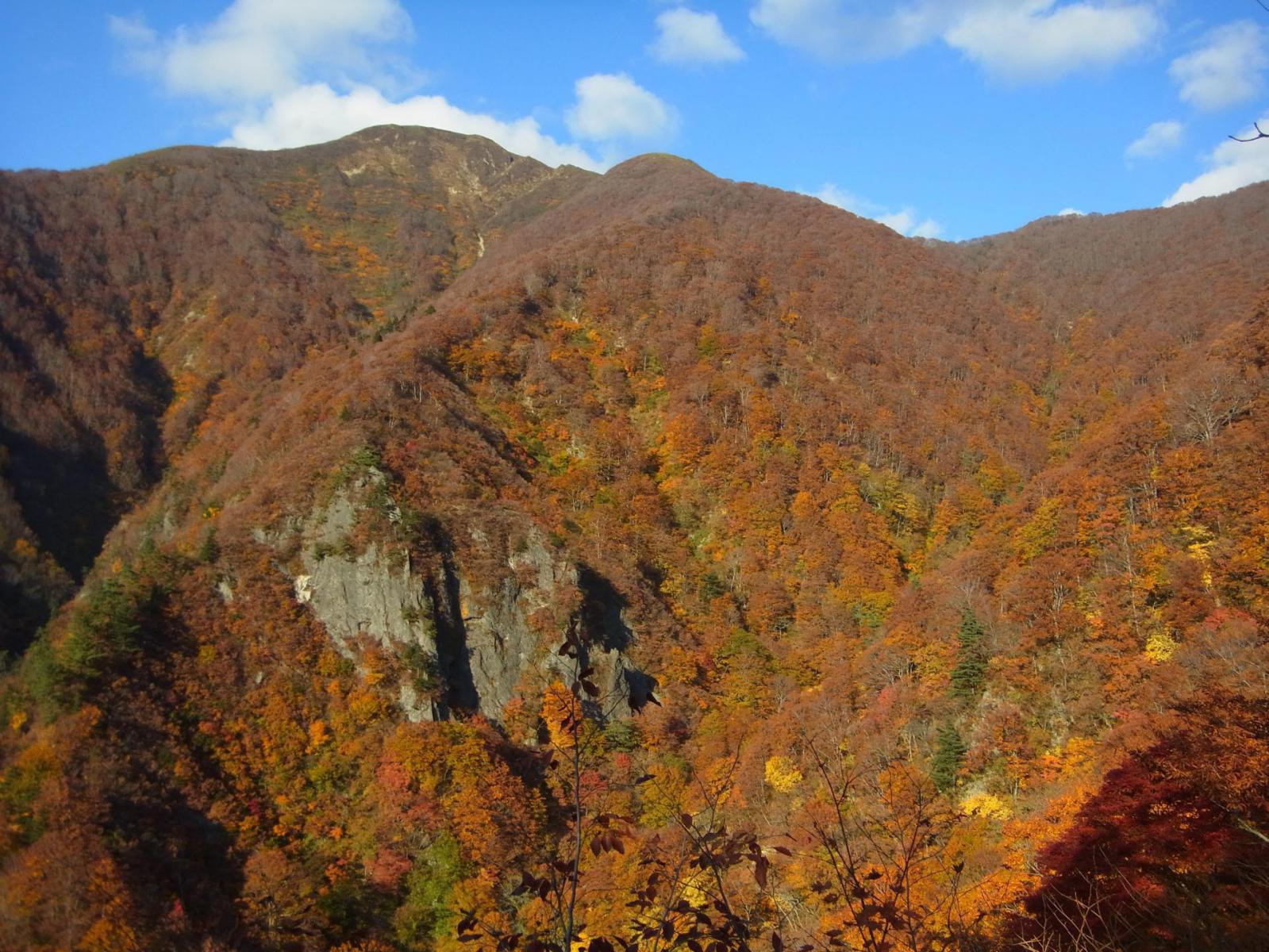 真昼岳