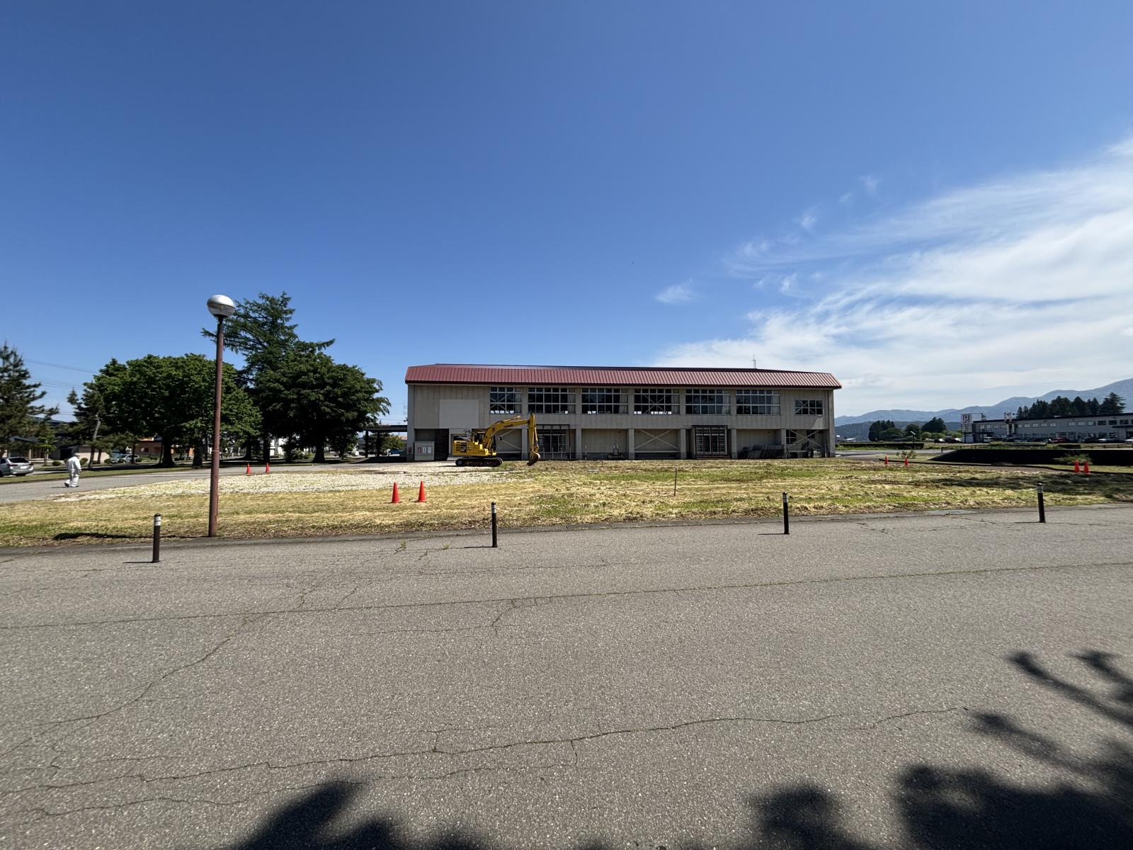 施設正面：施工前の様子
