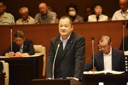鈴木正洋議員の写真