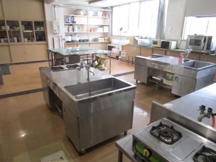南ふれあい館1階調理室