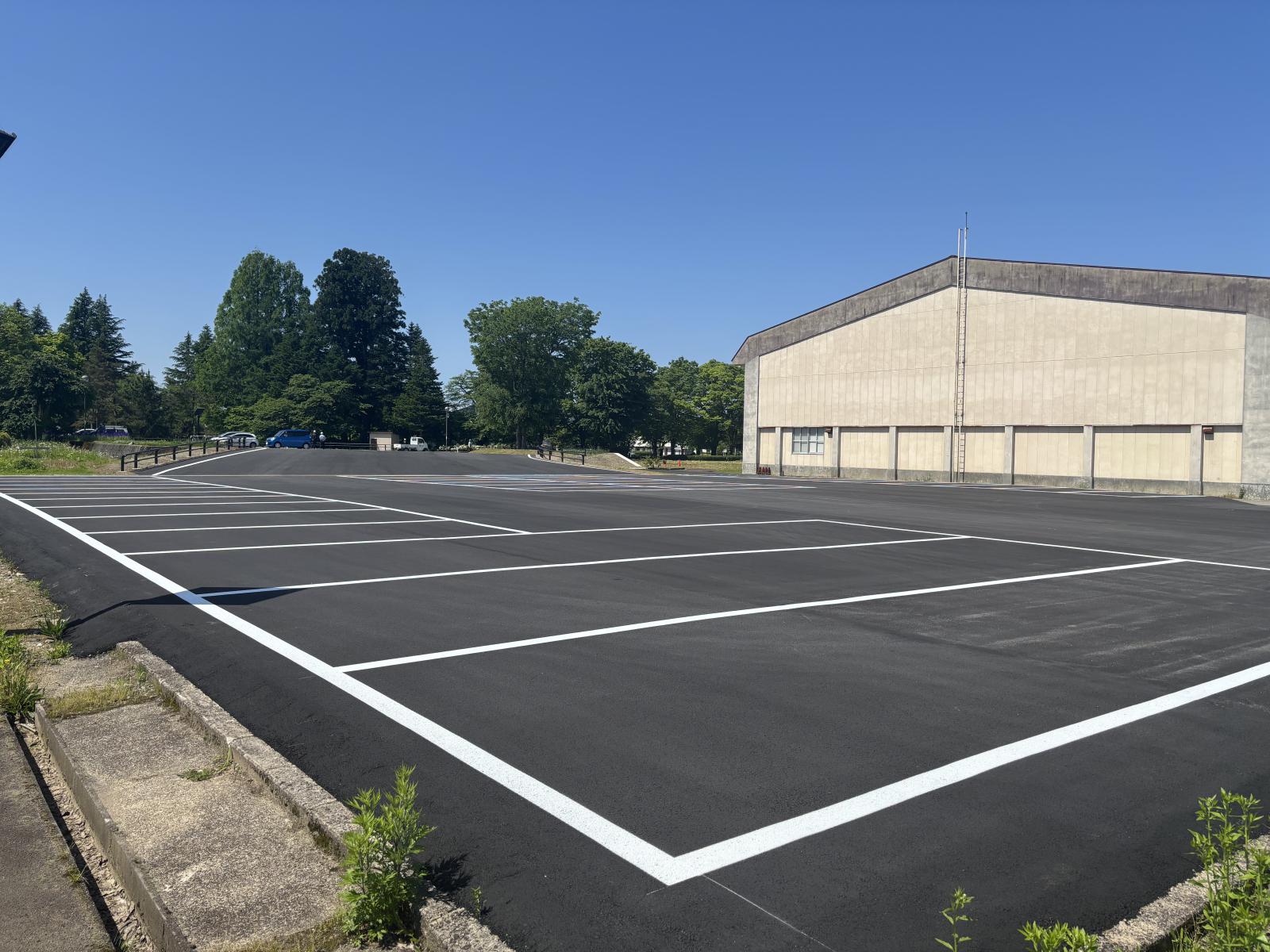 駐車場整備工事完了後の様子５