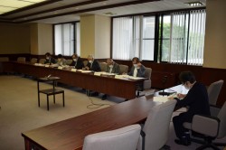 教育民生常任委員会の様子