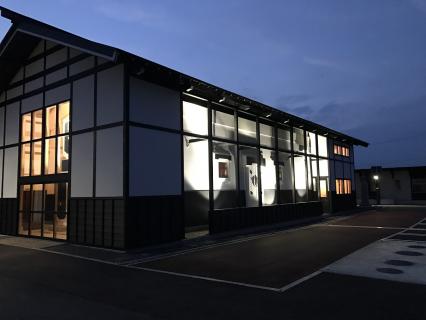 外観ライトアップ