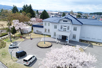 美郷町学友館
